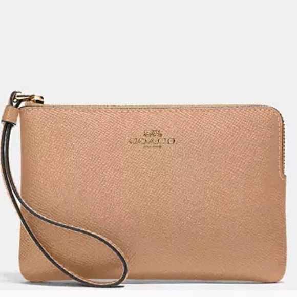 Coach Corner Zip Wristlet nwt in packaging - Picture 2 of 6